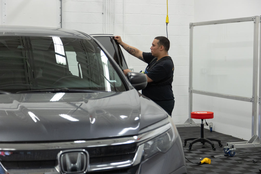 What Window Tint Warranty Options Are Available to Aurora Drivers?